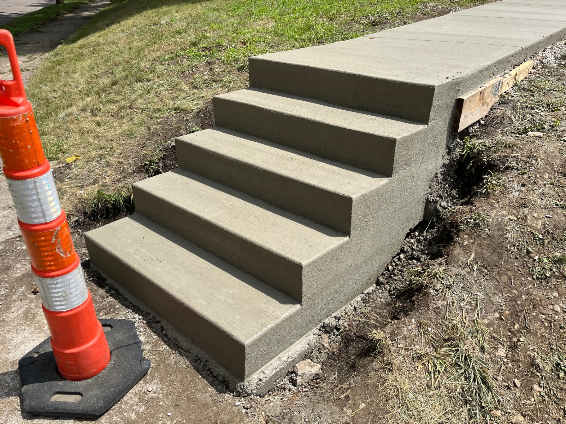 Hand-finished concrete steps